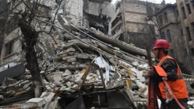 فرق الإنقاذ الروسية تباشر عمليات البحث لانتشال العالقين فى زلزال تركيا