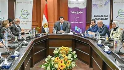 وزير الشباب والرياضة يلتقي عدد من مسئولي شركات القطاع الخاص 