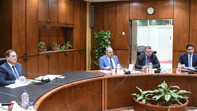 وزير البترول: جار العمل على تحقيق أعلى معدلات الأداء في حقل ظٌهر بالبحر المتوسط