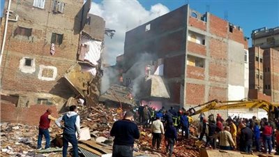 انهيار عقار في دمنهور.. الوفيات والاصابات بالجملة