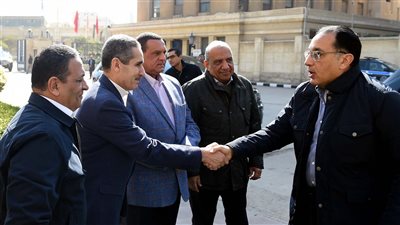 رئيس الوزراء يتفقد مشروعات تطوير الغزل والنسيج بالمحلة الكبرى