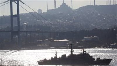 عاجل.. تعليق الملاحة بمضيق البوسفور 