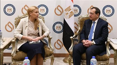 وزير البترول يستعرض مع مفوضة الاتحاد الأوروبي خطط تنمية موارد الغاز الطبيعي