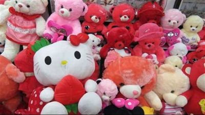 في عيد الحب.. اعرف إتيكيت تقديم هدايا الفلانتين