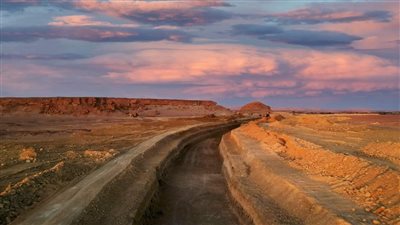 وزير الري يتابع أعمال التطوير الجارية بواحة سيوة 