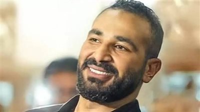 قادر أكمل.. قصة وكلمات أغنية أحمد سعد الجديدة 