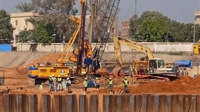 وزير الري يتابع الموقف التنفيذي لمشروع مجموعة قناطر ديروط الجديدة