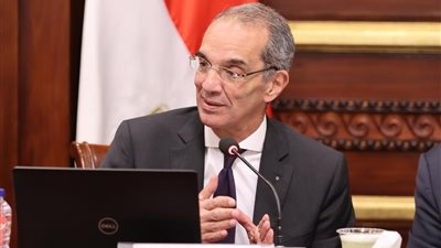  وزير الاتصالات: نحرص على تمكين المصريين بالخارج من الحصول على الخدمات الحكومية بشكل رقمى 