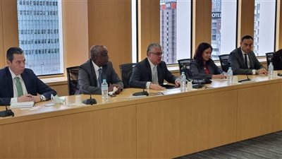 استكمالًا لأنشطة جولته لليابان.. وفد اقتصادية قناة السويس يبحث التعاون مع جيترو اليابانية  