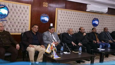 مستقبل وطن  بالسويس يبحث كيفية  الخروج من الأزمة الاقتصادية الحالية