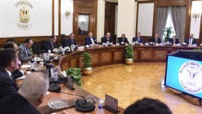 الحكومة تكشف حقيقة وقف صرف الدعم الاستثنائي على البطاقات التموينية 