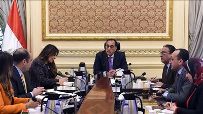 رئيس الوزراء يستعرض مع رئيس جهاز حماية المنافسة ومنع الممارسات الاحتكارية ملفات عمل الجهاز  