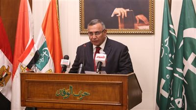 رئيس حزب الوفد يطلق مبادرة لدعم الاقتصاد المصري