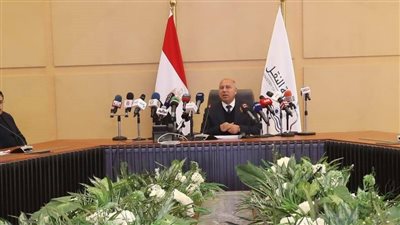 وزير النقل يكشف تفاصيل خطة نقل الموظفين إلى العاصمة الإدارية