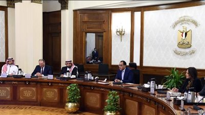 رئيس الوزراء يعقد اجتماعاً مع رئيس مجلس إدارة شركة المراعي