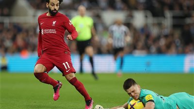 قبل موقعة ريال مدريد.. ليفربول يكتفي بثنائية في شباك نيوكاسل في الدوري الإنجليزي