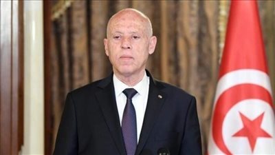 الرئيس التونسى يأمر نائبة الأمين العام للاتحاد الأوروبى لشئون النقابات بمغادرة البلاد