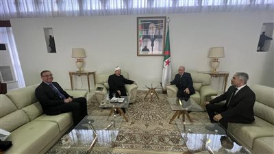 مفتي الجمهورية يبحث سبل التعاون الإفتائي بين مصر والجزائر 