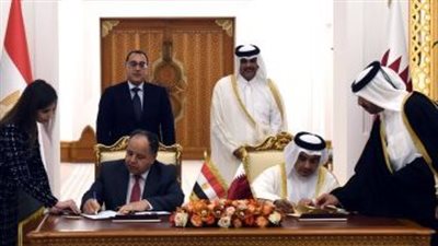 رئيسا وزراء مصر وقطر يشهدان توقيع اتفاقية لإزالة الازدواج بالضريبة على الدخل
