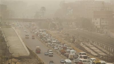 الأرصاد: أتربة عالقة بالجو غدًا