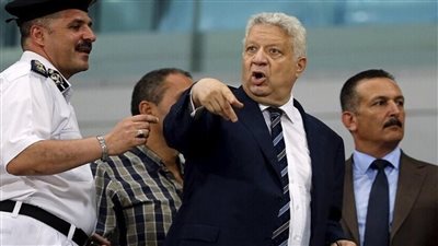 من الزنزانة إلى المستشفى.. حال مرتضى منصور الآن