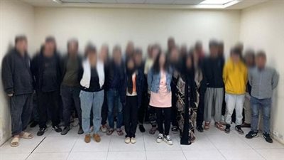 الداخلية تضبط عصابة دولية تنصب على المواطنين عن طريق تطبيق 