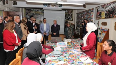 وزيرا التربية والتعليم والشباب والرياضة يزوران مدرسة الشهيد مصطفى يسرى عميرة النموذجية 