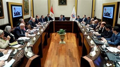 وزير الصحة يوجه بتطوير منظومة العمل بـ مستشفى السلام التخصصي 