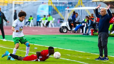 الدوري المصري.. بهدف عبده يحيى المصري يخطف فوزا غاليا أمام طلائع الجيش