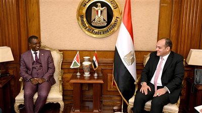احمد سمير: فرص كبيرة لتعزيز التعاون الاقتصادي المشترك مع دولة بوروندي على المستويين الثنائي والقاري