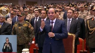 الرئيس السيسي يوجه رسالة لأمهات شهداء مثلث القيادة
