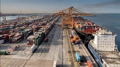 إقتصادية قناة السويس تكشف عن نشاط مينائي السخنة والأدبية خلال فبراير