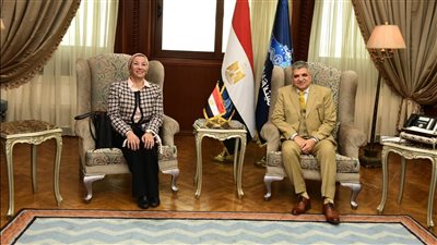 وزيرة البيئة تبحث مع الفريق أسامة ربيع سبل تعزيز الاقتصاد الأزرق وجهود تطوير وتنمية البحيرات المصرية 