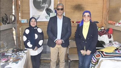 محافظ الفيوم ونائب وزير السياحة يفتتحان مهرجان تونس للخزف والحرف اليدوية العاشر 