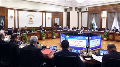 مدبولي يوجه الوزراء المعنيين بمتابعة توافر السلع المختلفة مع اقتراب شهر رمضان الكريم