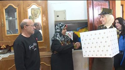 القوات المسلحة تنظم عدد من الزيارات لأمهات الشهداء بمناسبة عيد الأم