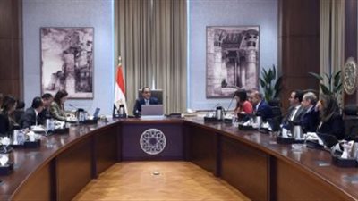 رئيس الوزراء يستكمل استعراض مقترح الخطة الاستثمارية للعام المالى 2023- 2024