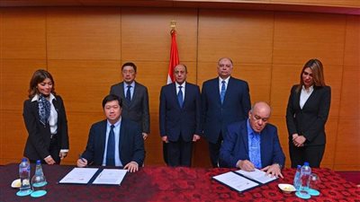 توقيع مذكرة تفاهم  بين شركة ميناء القاهرة الجوى وشركة شانجى الدولية للمطارات