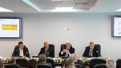 وزير التعليم العالي يرأس اجتماع المجلس الأعلى للجامعات بجامعة عين شمس