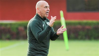  بعد وداع كأس الرابطة.. حسام حسن يحذر لاعبي المصري من انتفاضة الزمالك