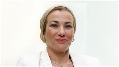 وزيرة البيئة: مراجعة ودراسة تقييم الأثر البيئى فى مجمع الأسمدة الأزوتية