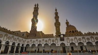 الإمام الأكبر يوجه بزيادة وجبات الإفطار بالجامع الأزهر وتنظيم إفطار للطلاب المغتربين