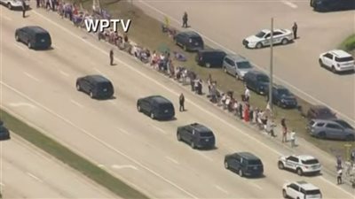 لحظة تحرك ترامب من فلوريدا إلى المطار لحضور محاكمته بنيويورك