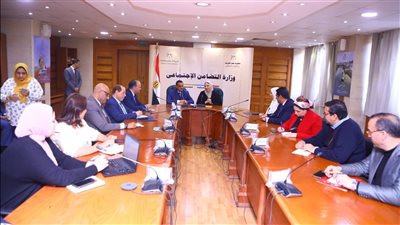 القباج وآمنة يشهدان توقيع بروتوكول تعاون بين التضامن الاجتماعي والتنمية المحلية لتسويق المنتجات اليدوية