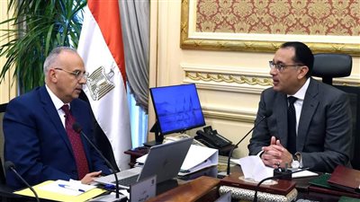 رئيس الوزراء يلتقي وزير الري لمتابعة عدد من ملفات عمل الوزارة