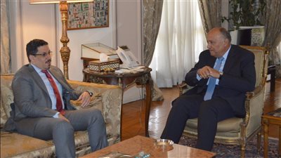  سامح شكري يستقبل وزير خارجية اليمن