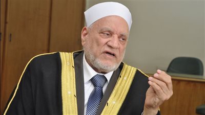 رحلة أحمد عمر هاشم العلاجية.. ونائب رئيس جامعة الأزهر: حالته مستقرة