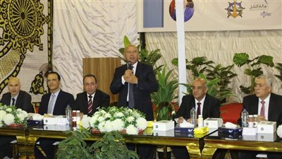 وزير النقل يزور الورش المركزية لشركة شرق الدلتا للنقل والسياحة