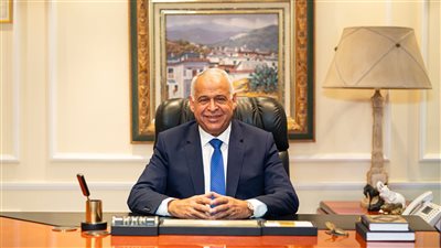 فرج عامر: سحرة سودانيين في المدرجات لمشاهدة مباراة الاهلي والهلال السوداني