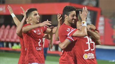 بعد تألقة.. الأهلي يتلقى عرضًا من الدوري الروسي لضم نجم الفريق